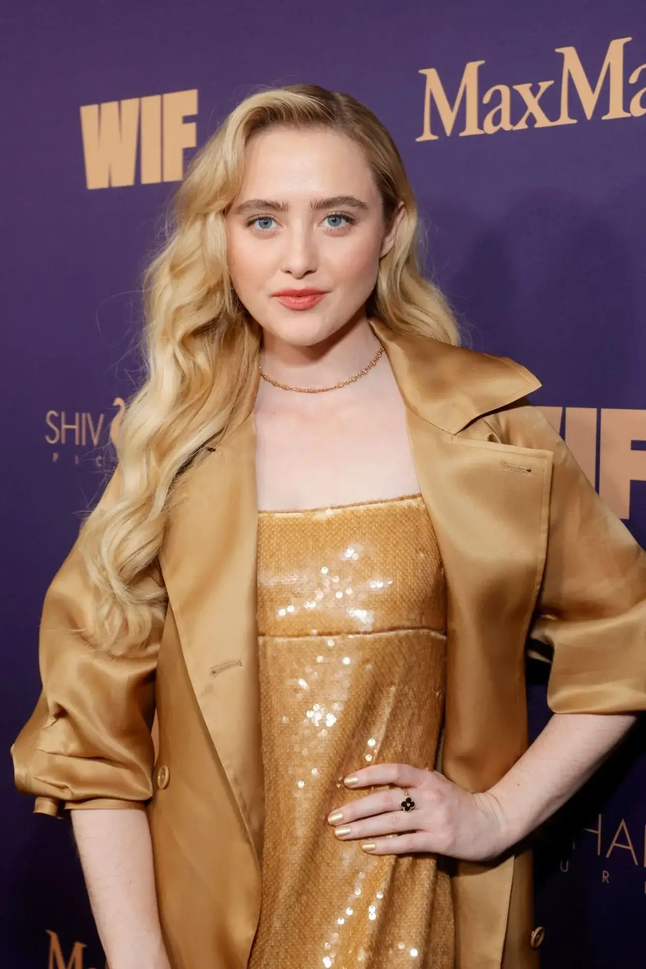 KATHRYN NEWTON PICS AT 17TH ANNUAL WIF WOMEN OSCAR NOMINEES PARTY 6